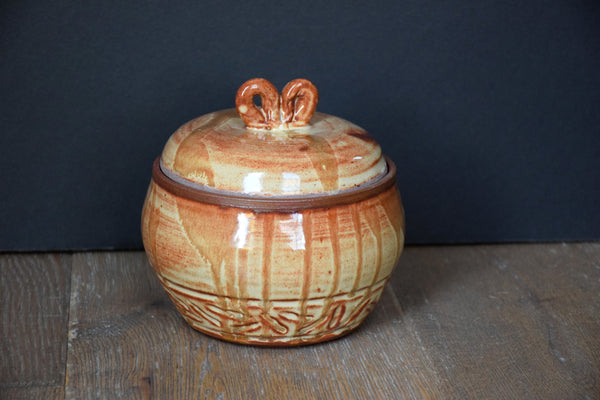 DDG Nourish Stoneware Collection: CINNAMON, Lidded Treat Jar
